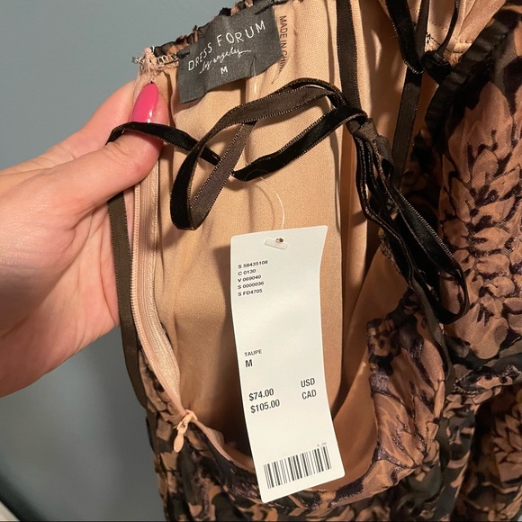 Dress Forum Square Neck Dress - Picture 7 of 10